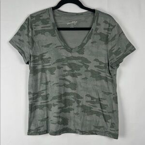 Universal Thread‎ Army Print Relaxed Short Sleeve Tee